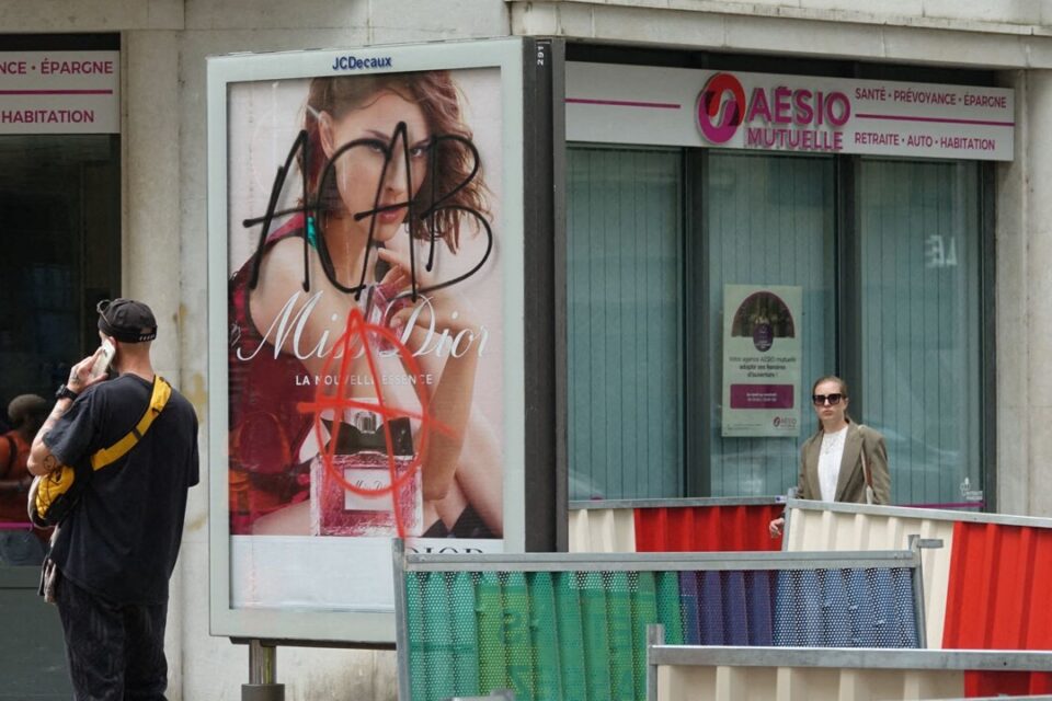 Des dégradations de panneaux à Lyon.
