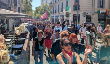 À Marseille, petits blocages et grande manifestation pour l'opération "Bloquons tout"