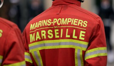 trop bruyant, un touriste reçoit un uppercut d'un voisin et finit K.-O.