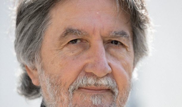 Mario Morisi fête ses 40 ans d’écriture avec « Kalevalo contre la machine », un roman de "science-fiction et de résistance poétique".  Photo DR