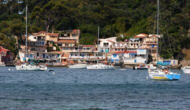Le corps d'un policier menotté retrouvé dans l'anse Magaud à Toulon
