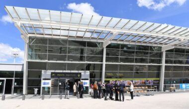 Dopé par les skieurs, l'aéroport de Grenoble prépare sa saison et lance sa campagne de recrutement