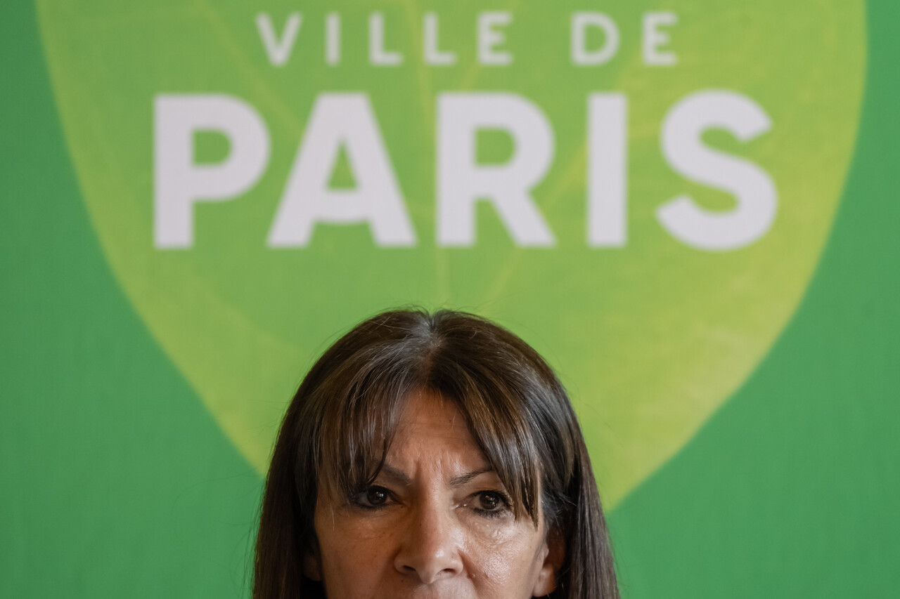 Shopping, voyages... Sous la pression, Anne Hidalgo révèle ses notes de frais et soulève l'indignation