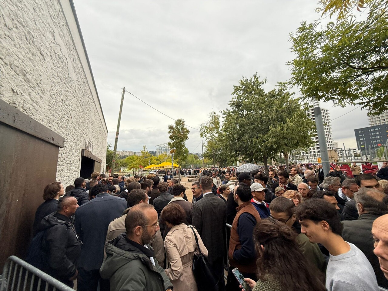 Lyon. Trop de monde au meeting de Jean-Michel Aulas, des centaines de personnes refoulées