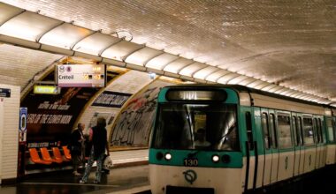 Des actes de "sabotage" dans plusieurs stations de métro à Paris, la RATP dépose plainte