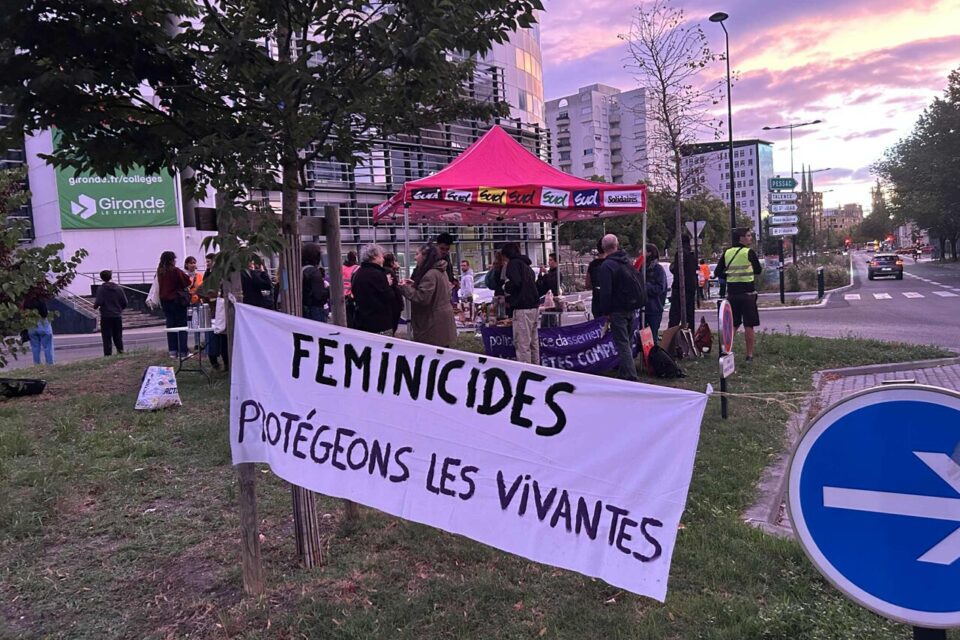 Une action en cours devant l'hôtel du Département, ce mercredi 10 septembre 2025 à Mériadeck.