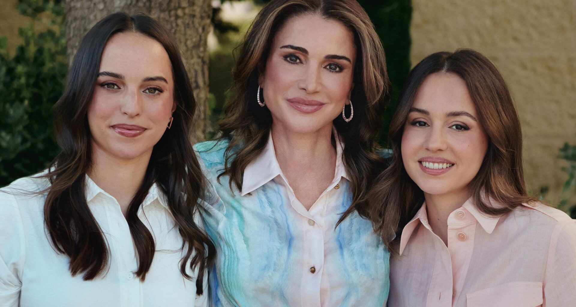 Abdallah, Hussein, Rania… la famille royale de Jordanie unie pour célébrer les princesses Iman et Salma