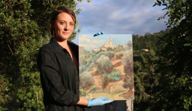 Nina Petit, restauratrice de tableaux passionnée