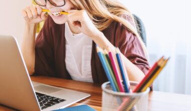 Des écrivains, éditeurs et profs pétitionnent contre la mutation numérique des manuels scolaires en Ile-de-France