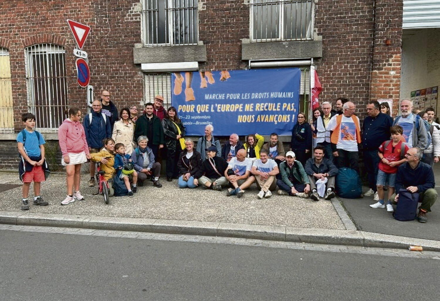 De Roubaix jusqu’à Bruxelles, une marche pour dire non à la dérégulation et à l’Omnibus de la Commission européenne