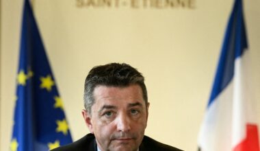 "Bloquons tout" à Saint-Étienne. Gaël Perdriau porte plainte et dénonce des actes "lâches"