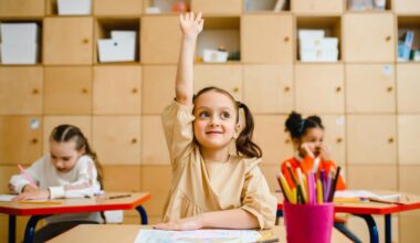 École : pourquoi tant d’élèves sans profs et tant de profs sans élèves ?