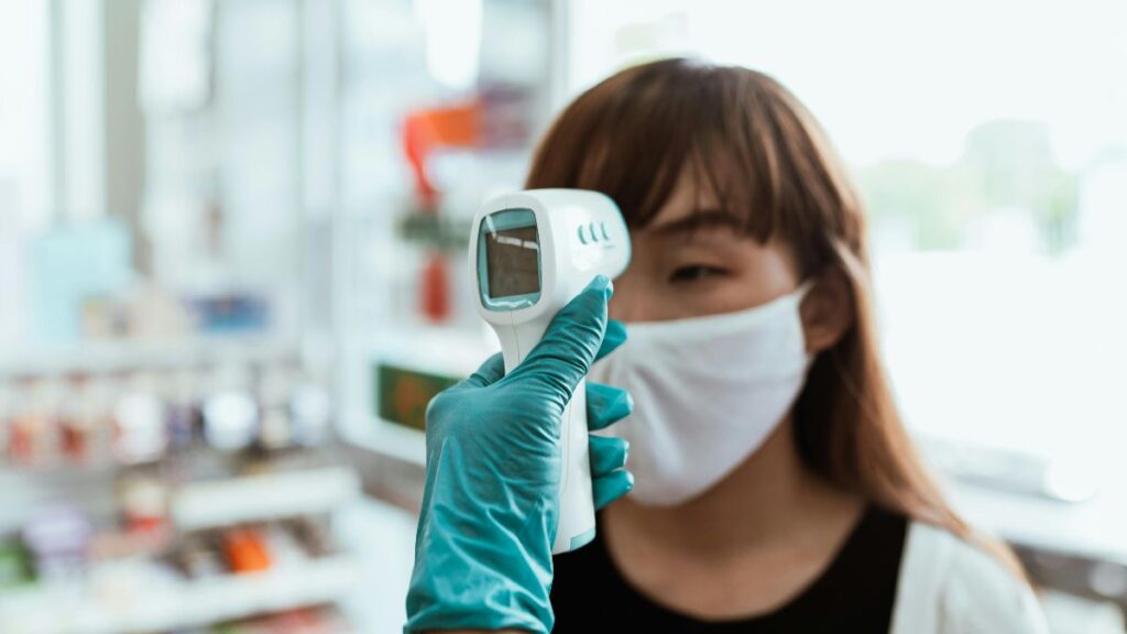 Le Covid-19 repart en France : devons-nous craindre une nouvelle vague ?