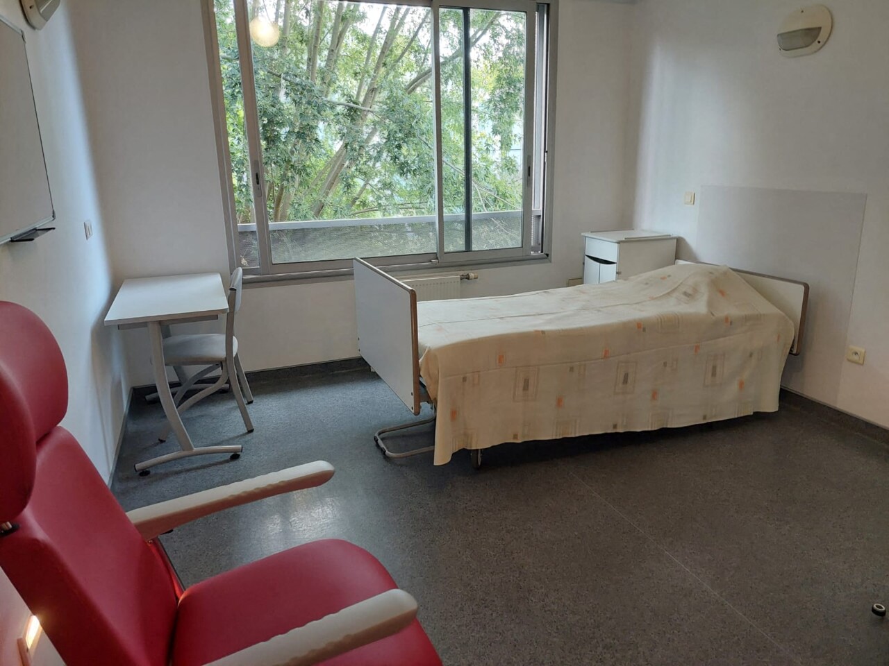 une nouvelle unité du CHU de Nantes est dédiée aux jeunes en souffrance