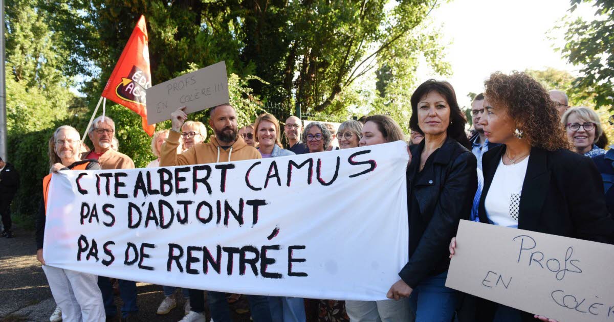 Loire. Jour de grève au lycée Albert-Camus à Firminy, la rentrée scolaire reportée