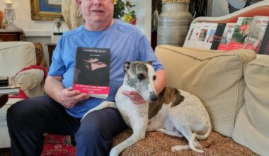 l’auteur prolifique Alain Saintot termine son dix-septième livre en huit ans