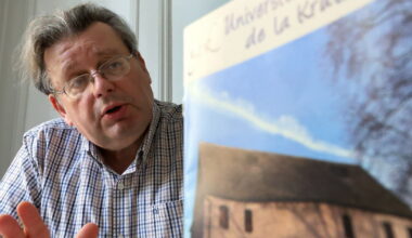 c'est la rentrée, le veilleur de nuit reprend ses rondes