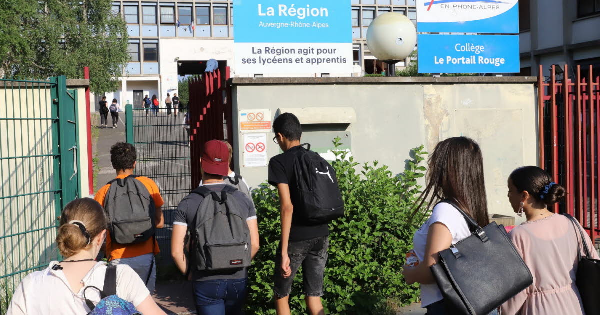 une rentrée sans principale, l’équipe éducative tire la sonnette d’alarme