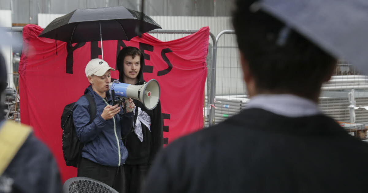 Strasbourg. Quelque 150 personnes rassemblées en hommage aux victimes de crimes homophobes