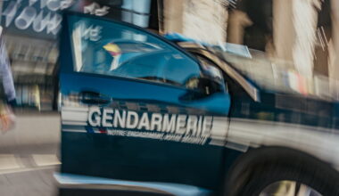 Métropole de Grenoble. Deux malfaiteurs en fuite après avoir mis le feu dans un garage automobile