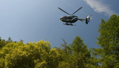 Savoie. Une vététiste tombée à Courchevel transportée à Grenoble par le PGHM de Modane