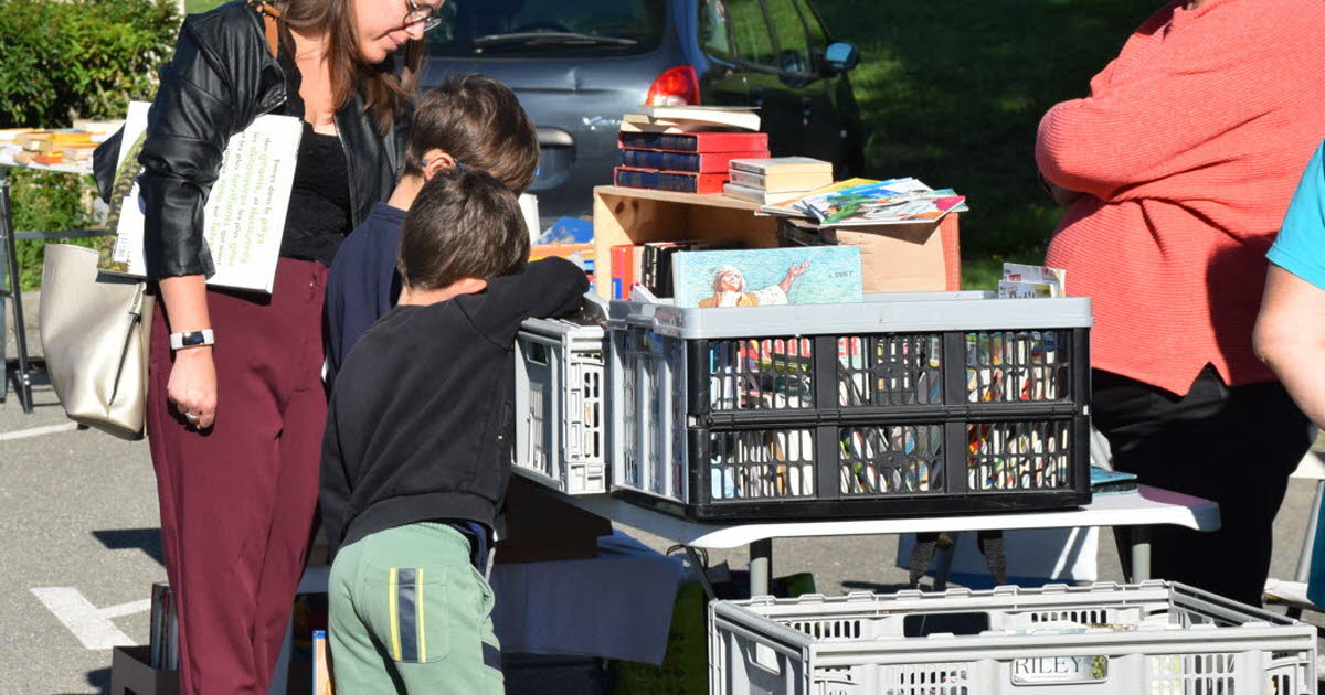 Vernioz. Une bourse aux livres réussie pour les bénévoles de la médiathèque Plurielle