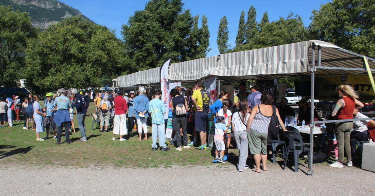 Sassenage. Le forum des associations pour la première fois en extérieur