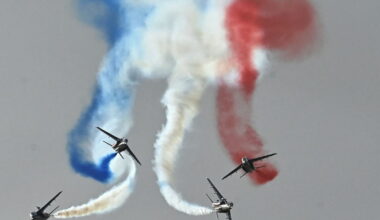 Saint-Étienne. La patrouille de France ne survolera finalement pas le CHU