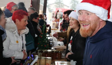Jérôme et Lucile organisent leur marché en décembre à Jons