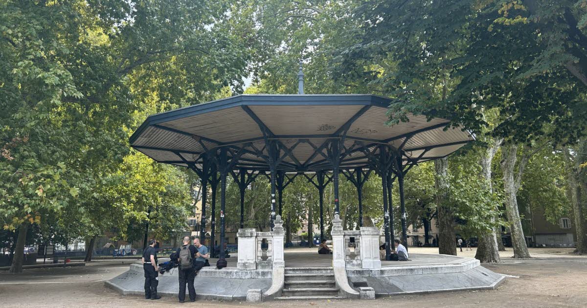 Santé. Pourquoi le kiosque du jardin de ville de Grenoble sera illuminé en doré ce samedi