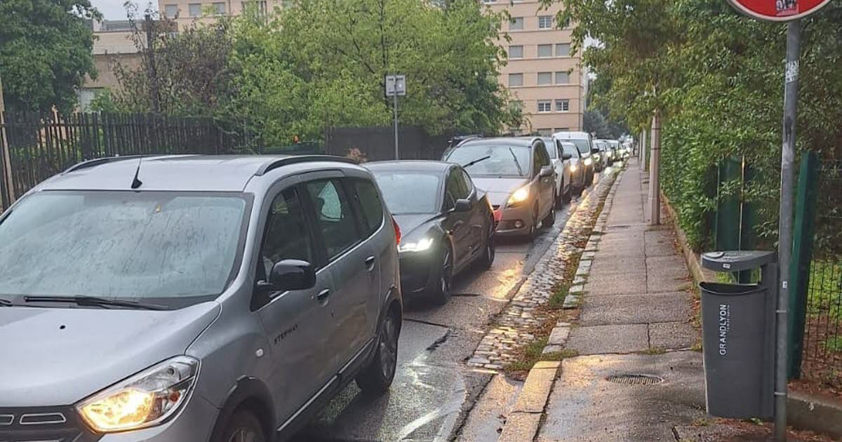 après les travaux avenue des Frères-Lumière, ça coince dans les petites rues de Monplaisir