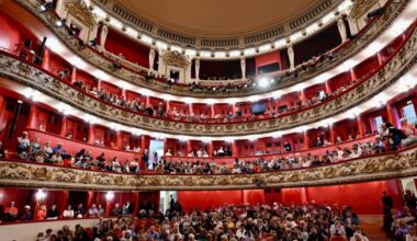 Le Livre sur la Place. Guillaume Gallienne à l'Opéra, déjà foule sous le chapiteau... Revivez cette première journée de salon à Nancy