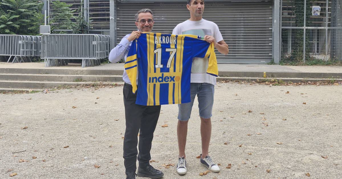 Municipales à Grenoble. Le footballeur Nassim Akrour rejoint Hervé Gerbi
