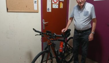 après sa chute, Louis, 90 ans, cherche ceux qui l'ont secouru