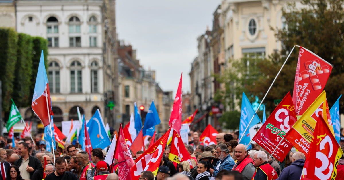 le cortège s'est élancé à Paris, déjà 400 000 manifestants en France selon la CGT