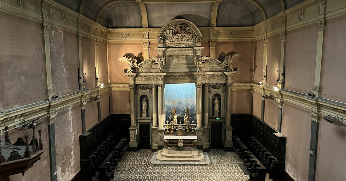 À Grenoble - Une église désacralisée et transformée en tiers lieu culturel pour la sauver. Une église désacralisée et transformée en tiers lieu culturel pour la sauver
