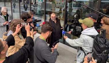 l'audience est ouverte, Pierre Gauttieri se défendra lui-même