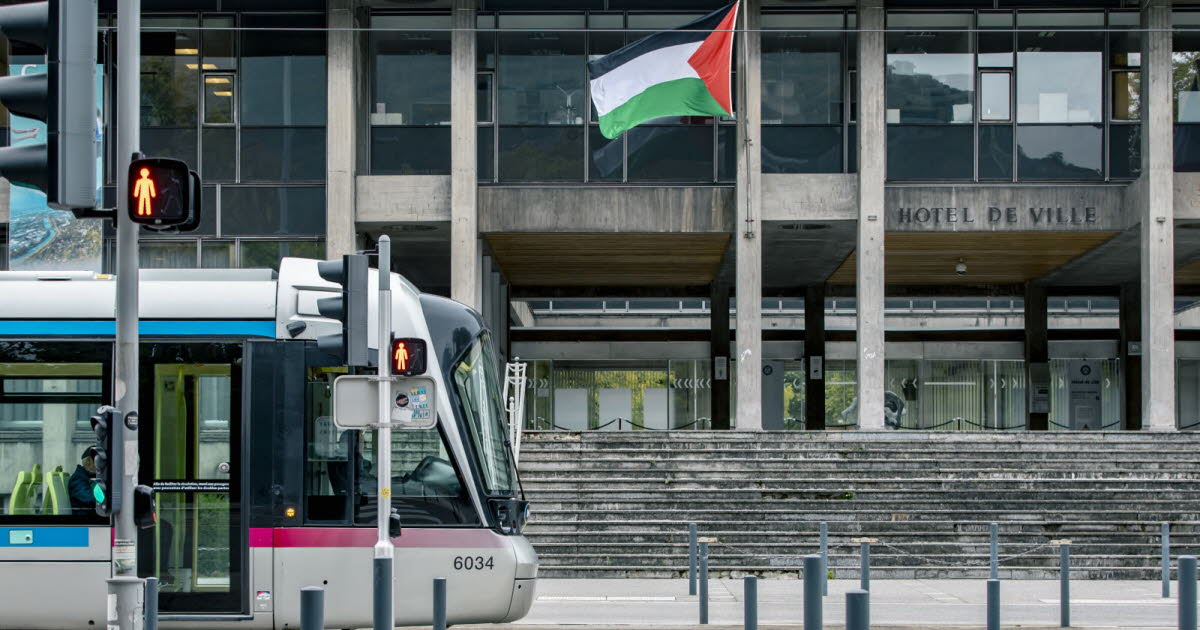 Isère. Le drapeau palestinien arraché du fronton de la mairie de Grenoble, un homme interpellé