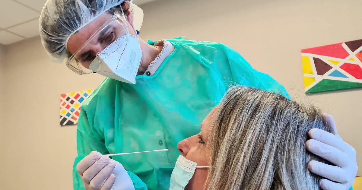 les contaminations repartent en hausse, le nouveau variant « Frankenstein » progresse