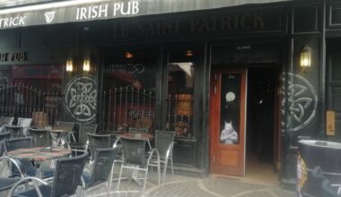 Saint-Étienne. Le stand up arrive en force au pub Le Saint-Patrick