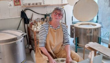 Jura. Architecte puis enseignante, cette habitante d'Arbois s’adonne aujourd’hui à la céramique