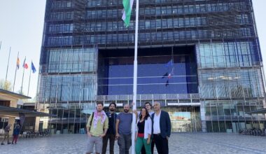 Des élus de Montpellier hissent le drapeau de la Palestine, la police intervient