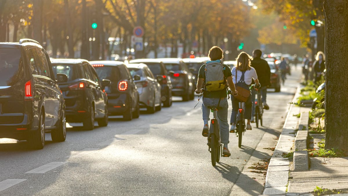 Paris respire mieux : dix ans d'actions qui ont changé l'air de la capitale
