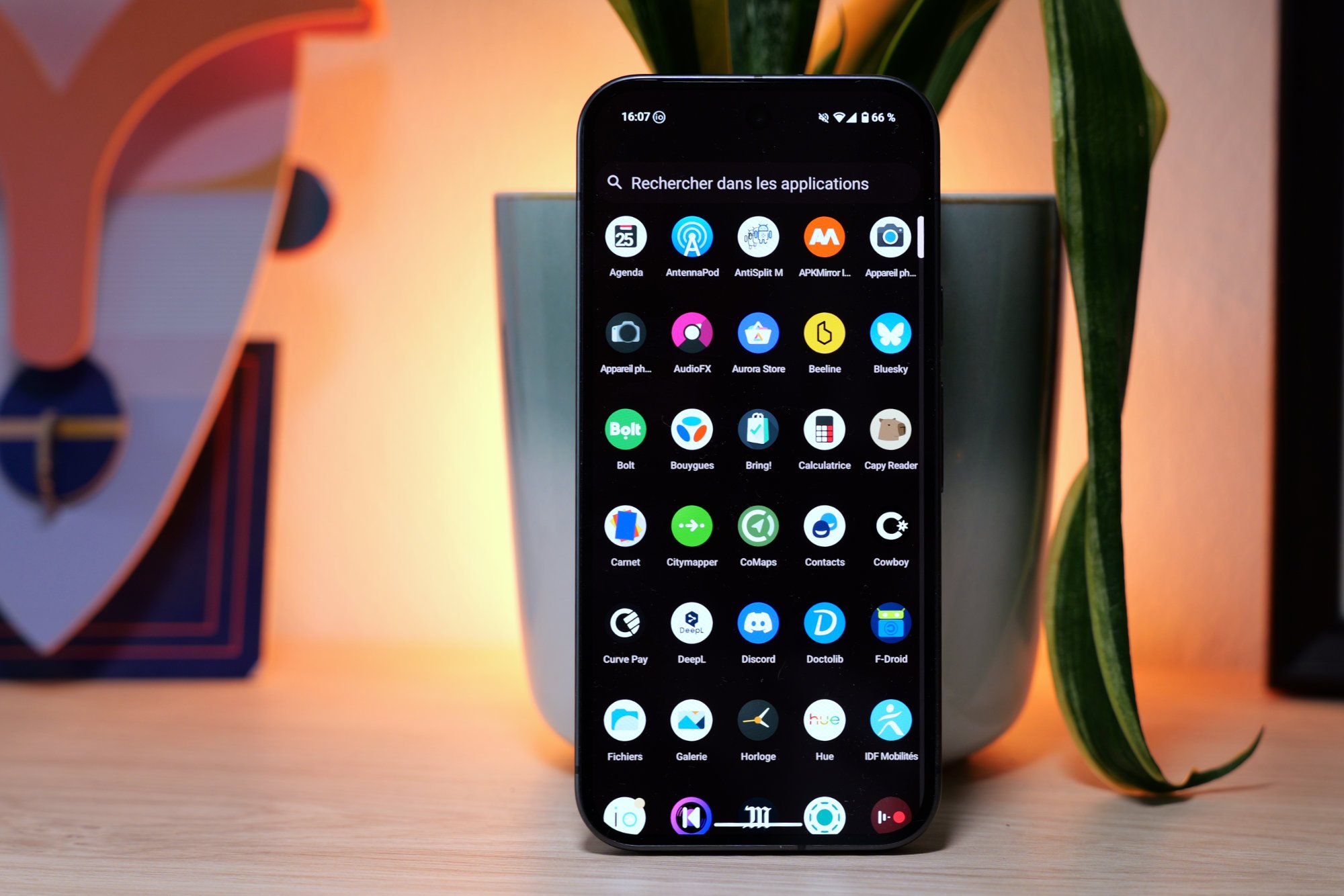 Pixel 9 Iode Applications