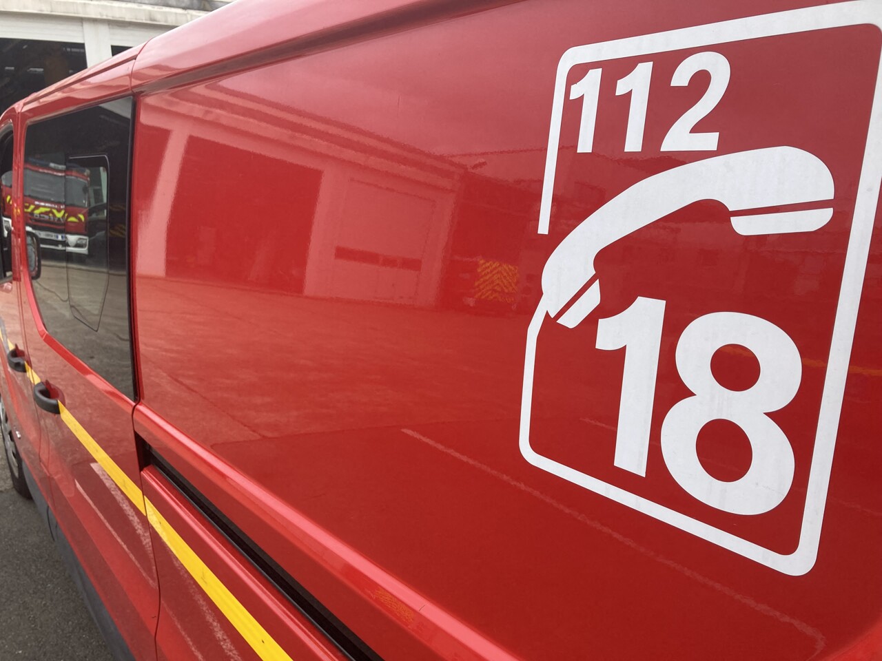 Près de Saint-Étienne. Une voiture percute violemment un portail, un homme dans un état critique