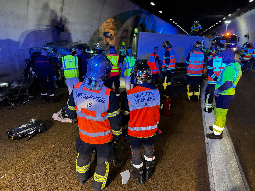 Près de Nice. Deux blessés graves lors d'un accident sur l'autoroute : le tunnel fermé