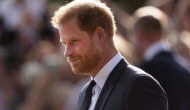 Harry de retour en Angleterre : ces funérailles royales où il pourrait retrouver William, Kate et Charles III