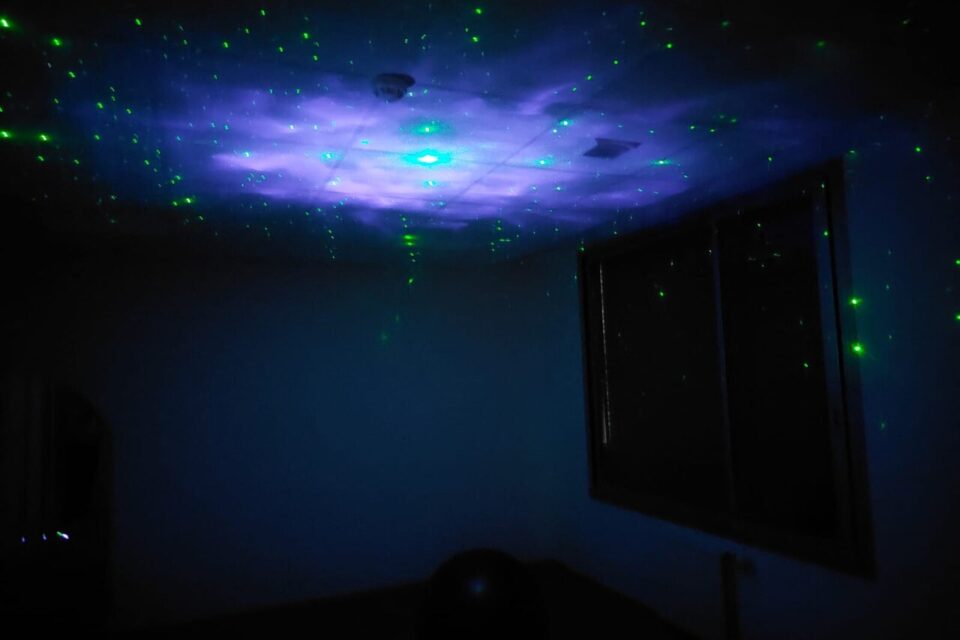 Une salle de relaxation compose les locaux de l'unité Philaé. 