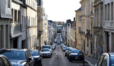 trois individus lynchent un homme seul et le laissent pour mort à Rouen