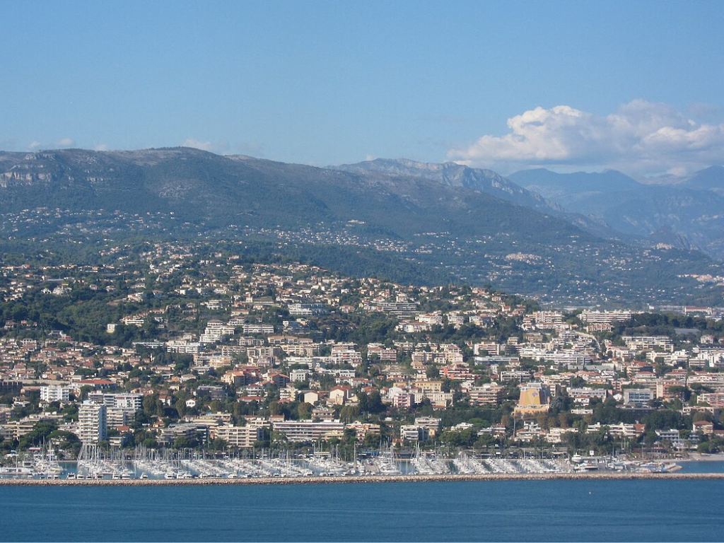 Bataille en eaux troubles pour la concession d'un port de la Côte d'Azur, la justice tranche